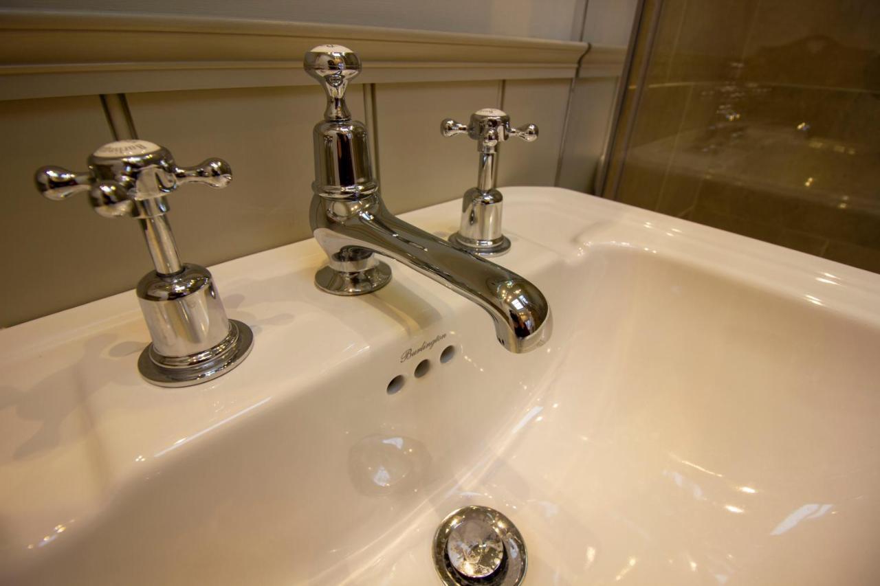 The Potting Shed, 5* Luxury Escape Cirencester Exterior foto